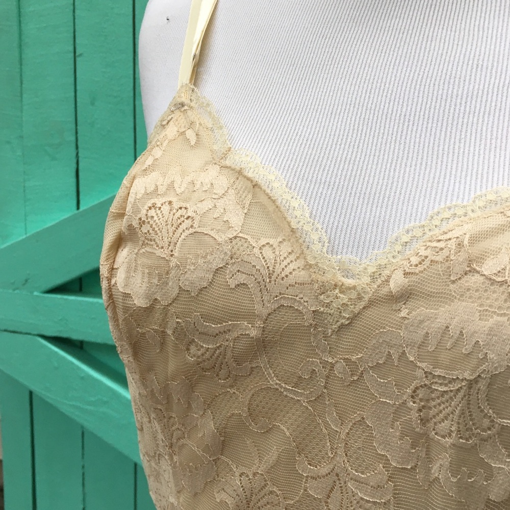Vanity Fair Vintage 1960’s Chemise Slip Sz 4-6